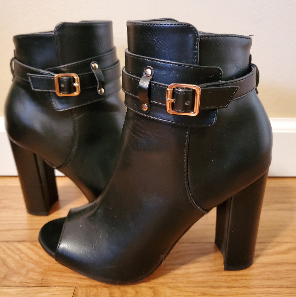 Black Booties Size 6.5, with gold buckle detail